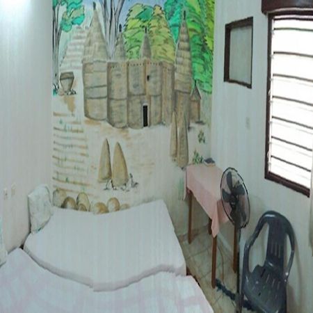 Hotel Marie Antoinette Lome Phòng bức ảnh