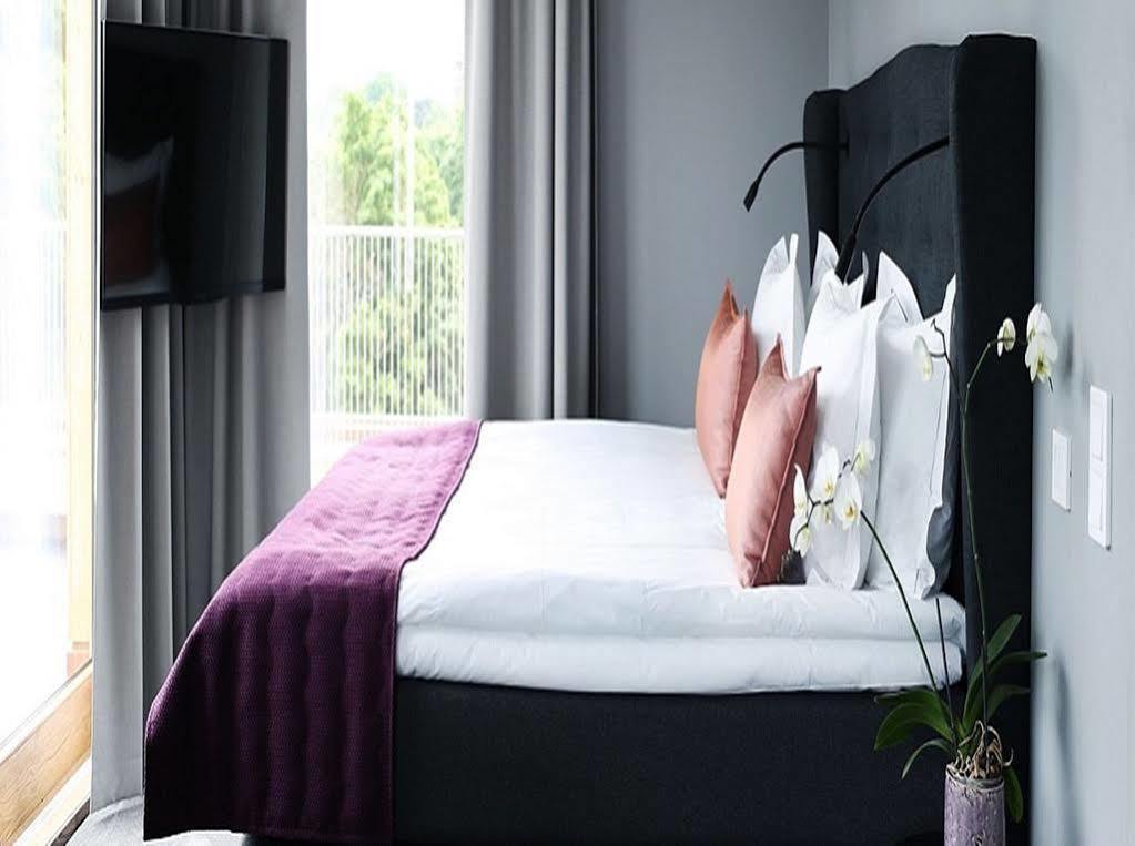 Hotel Marie Antoinette Lome Ngoại thất bức ảnh